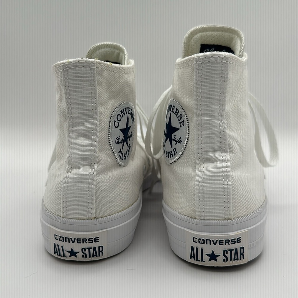 Converse Chuck Taylor All Star Women’s Size 5 High Top Classic White - Picture 5 of 12
